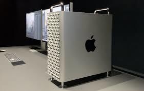 Mac Pro’nuzu kişiselleştirin. 3.5 GHz 8 çekirdekli Intel Xeon W işlemci, 4.0 GHz’e kadar Turbo Boost 32 GB (4x8 GB) DDR4 ECC bellek 8 GB GDDR5 belleğe sahip Radeon Pro 580X 4 TB SSD depolama Ayaklı paslanmaz çelik muhafaza Magic Mouse 2 + Magic Trackpad 2