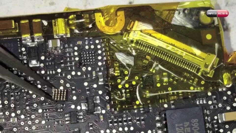 Retina LCD  iç lcd değişim bedeli    13.3 ''  > Apple Macbook pro retina RETINA   a1502  model  LATE  2013   ve mid  2014  model için    montaj dahil / müşterinin kendi kasası kulanılarak    iç lcd değişim bedeli