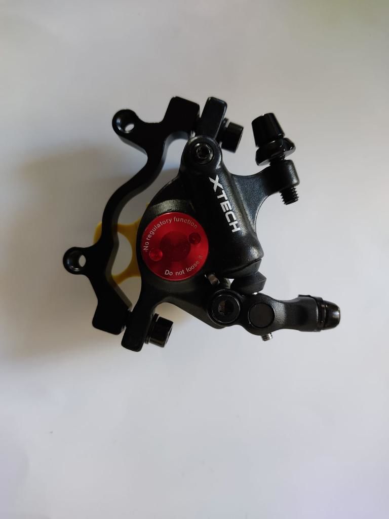 scooter  yedek parça XTECH HİDROLİK FREN KALİPERİ siyah