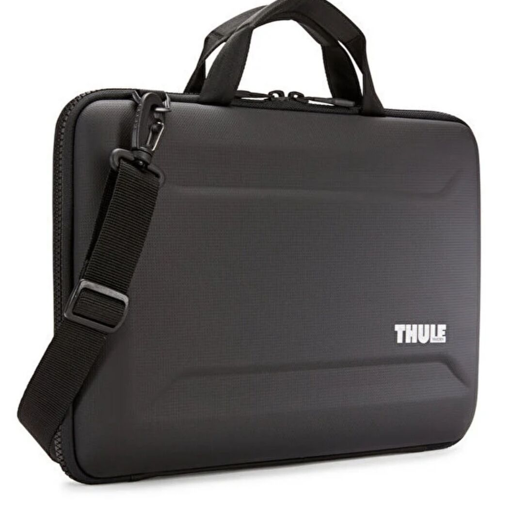 THULE GAUNTLET 4.0 MACBOOK 15 ÇANTA , SIYAH