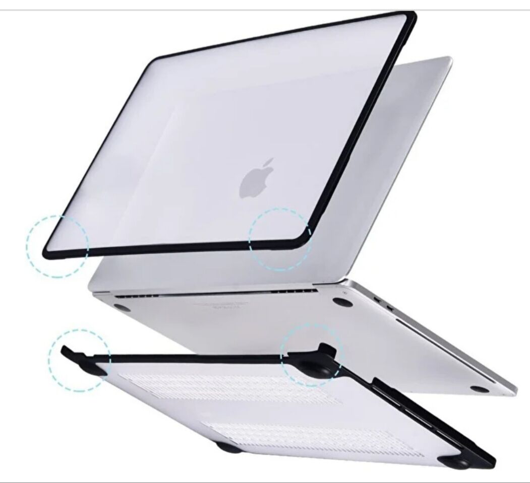 Piili Macbook Pro 13 M2 Mat Hardshell - Şeffaf