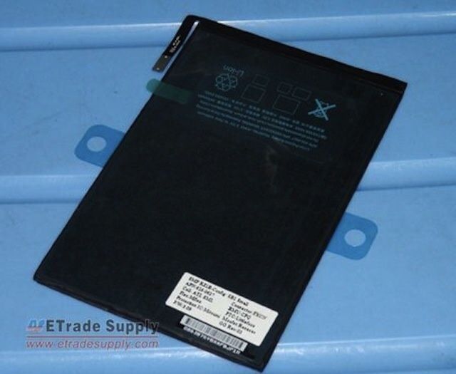 Apple ipad IPAD  mini MINI  Model  A1432 - A1454   2. el  Kasa  +  pil +  on off tuşu    siyah yada beyaz sadec parça bedeli  * montaj hariçtir  montaj için www.paykom.com