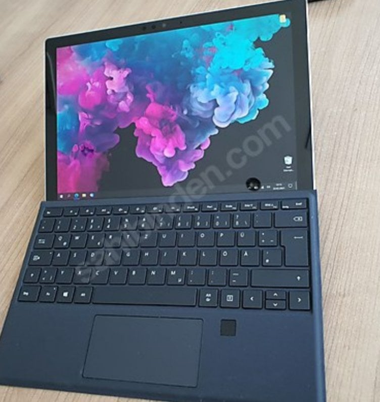 SURFACE PRO 5 +4G LTE+ PARMAK İZLİ KLAVYE GARANTİLİ