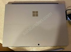 Surface Pro 512 gb hdd 16 gb ram i7 işlemci  Türkiyede başka yok. Klasik surface pro 4 titremesi mevcut kalemi klavyesi ve mouse si dahil hepsi satılık özel çantası ile birlikte verilecektir. Takas macbook larla olur.