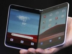 Microsoft Surface Duo 256 GB     – Ekran: 5.6 inç – Açıldığında: 8.1 inç 2700×1800 piksel AMOLED  – İşlemci: Qualcomm Snapdragon 855  – Bellek ve Depolama: 6 GB RAM / 128 GB veya 256 GB UFS 3.0  – Kamera: 11 Megapiksel f/2.0 diyafram – 4K video kaydı  – B