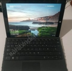 Microsoft Surface 3, 4 GB Ram 125 GB Ssd Windows 10.8'' Dokunmatik (Çanta Hediyeli) ​128 GB SSD DEPOLAMA (İSTEGE BAĞLI MİCRO SD İLE ARTTİRİLABİLİNİR) 4 GB RAM ARKA İSİKLİ KLAVYE 267 x 187 x 8,7 mm 10,8'' Ekran Boyutu - Çift Kamera﻿ 7270 mAh Batarya Intel 