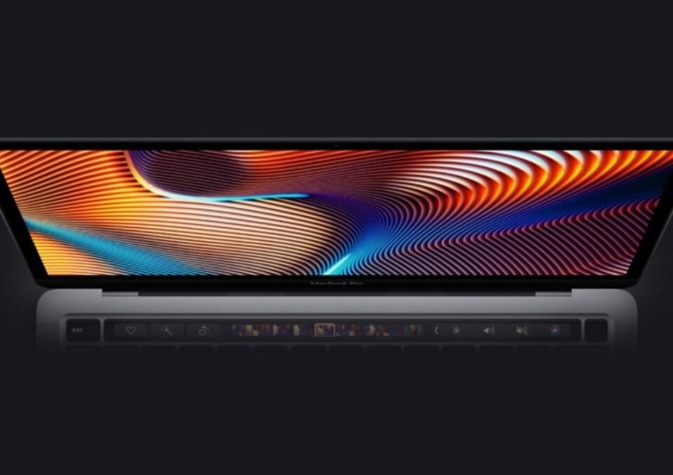 13 inç MacBook Pro’nuzu kişiselleştirin - Gümüş ve Uzay Grisi 2.0 GHz 4 çekirdekli 10. nesil Intel Core i5 işlemci, 3.8 GHz’e kadar Turbo Boost True Tone özelliğine sahip 13 inç Retina ekran Touch Bar ve Touch ID Intel Iris Plus Graphics 32 GB 3733 MHz LP