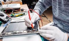 iPad Ön cam Dokunmatik ve Full LCD Değişimi / Anakart Tamiri