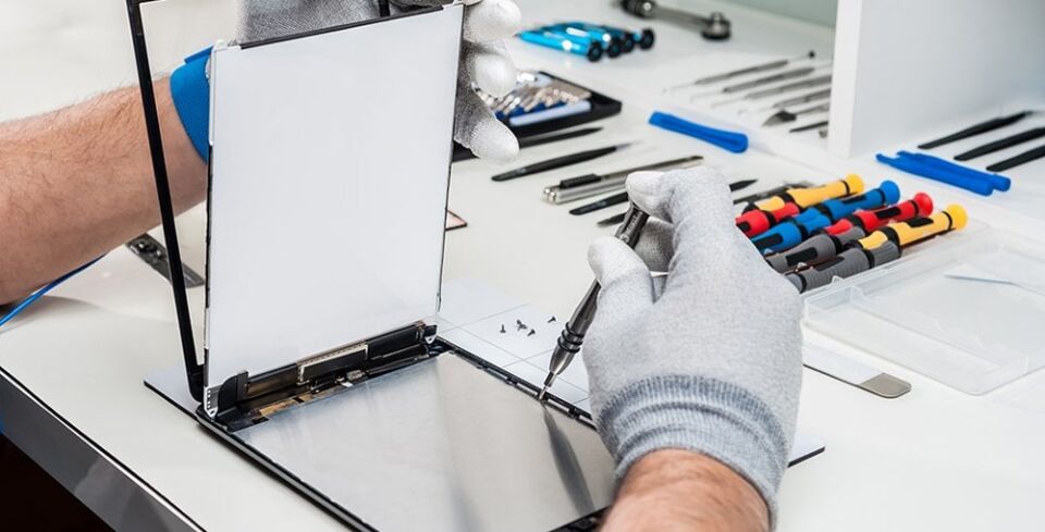 iPad Ön cam Dokunmatik ve Full LCD Değişimi / Anakart Tamiri