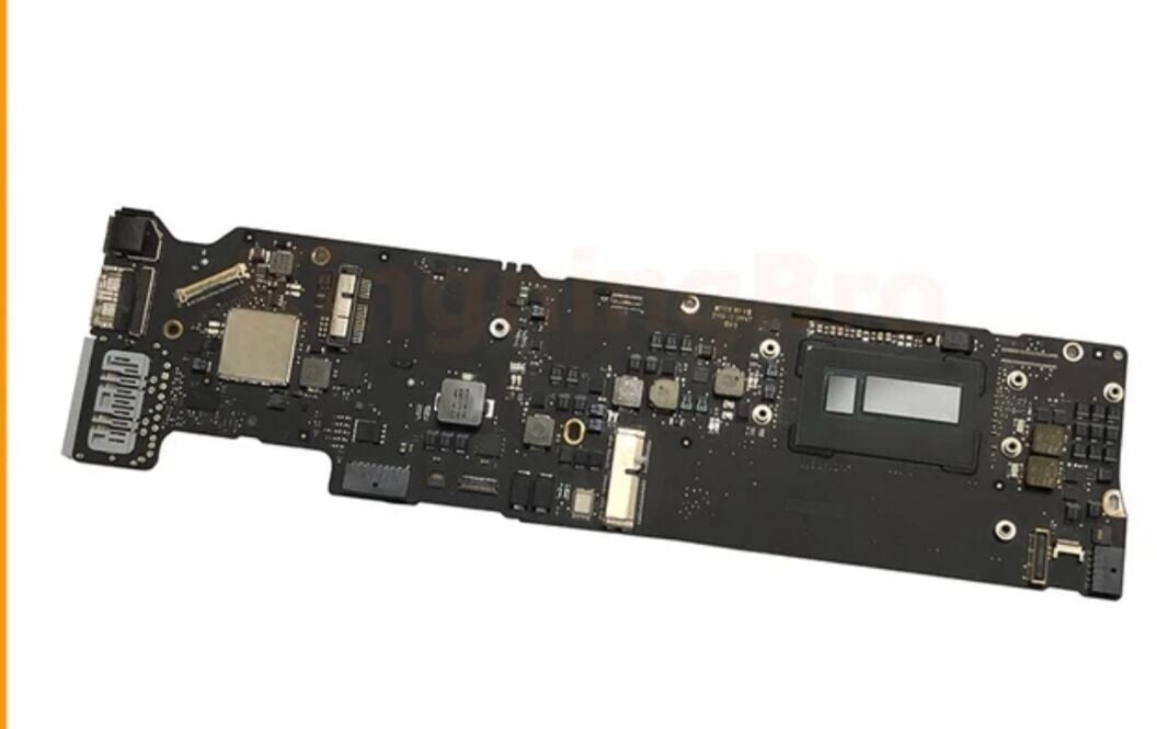 2. el  anakart a2941    Macbook Air (15 inç, M2, 2023) stl starlight   A2941    15''    içi,n   m2 işleci   8  gb ram   256  gbssd  li cihas  eski anakart bzide kalacaktır montaj 2 saat