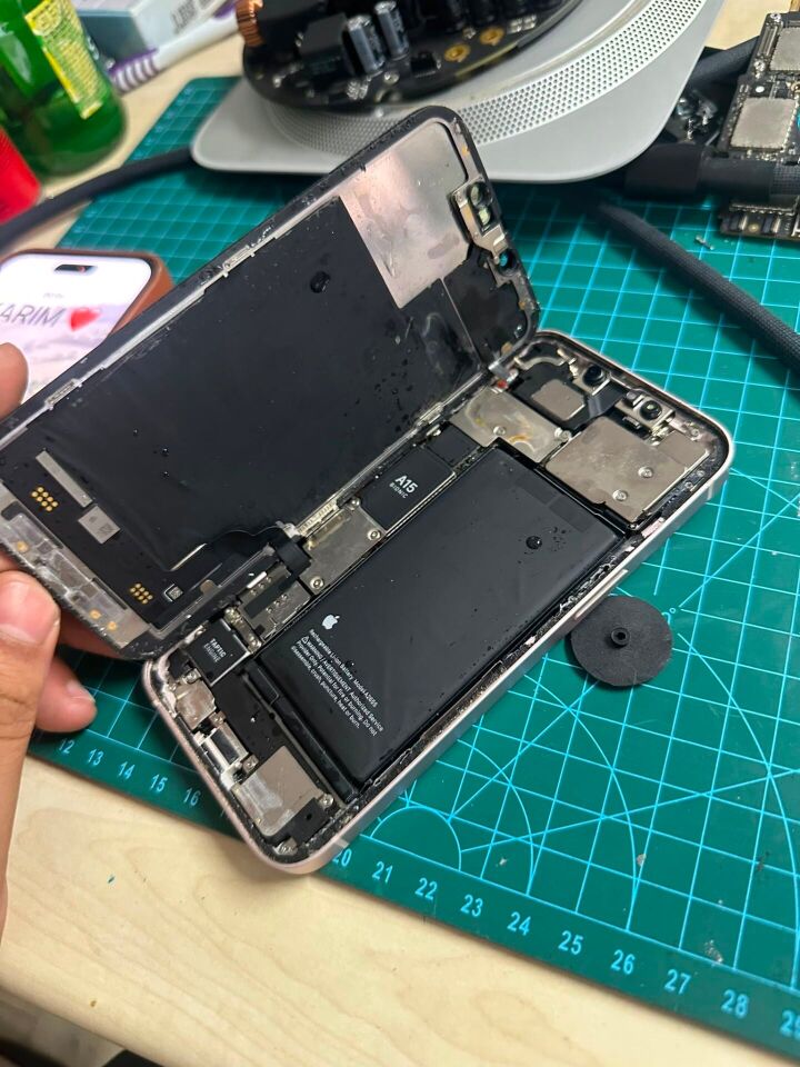iphone   15  pro max  arka cam değişimi