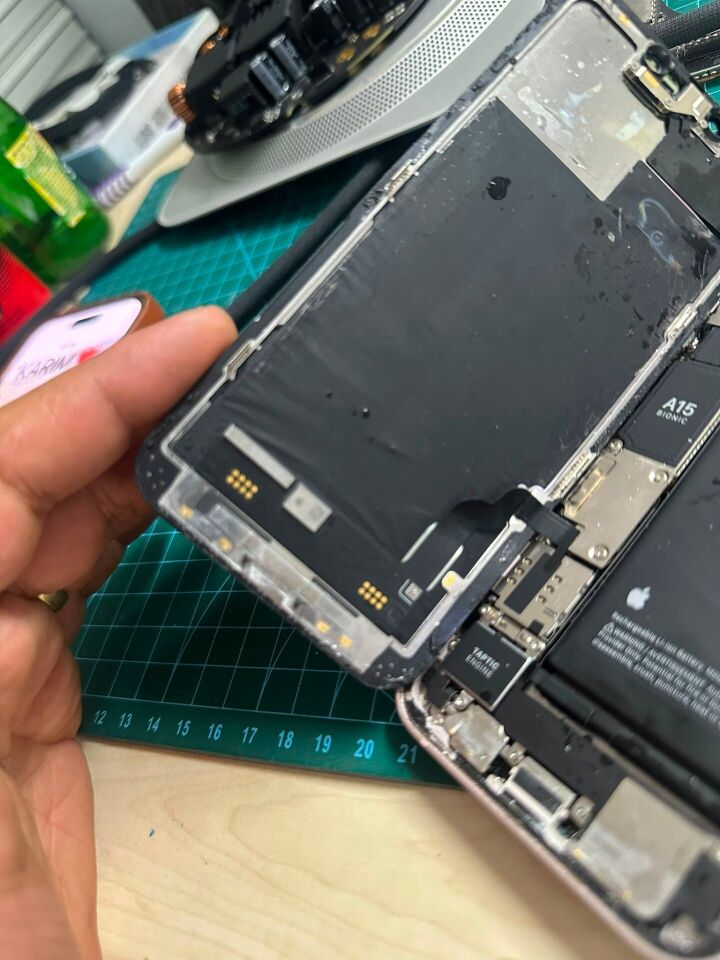 iphone   15  pro max  arka cam değişimi
